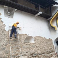 Специалисты АНО «Возрождение» сообщили о ходе ремонтно-реставрационных работ в Псково-Печерском монастыре