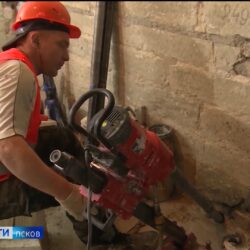 В эфире ГТРК «Псков» рассказали о реставрации Серафимовского придела Свято-Троицкого кафедрального собора