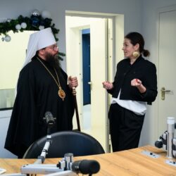 Состоялась рабочая встреча митрополита Матфея и директора медиахолдинга Псковской области Ирины Фёдоровой