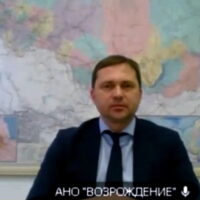 Генеральный директор АНО «Возрождение» Денис Василенко выступил с докладом на совещании с епархиальными древлехранителями, архитекторами и представителями епархиальных отделов культуры