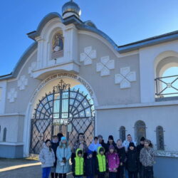 В Иоанно-Богословском Савво-Крыпецком монастыре стартовал специальный цикл экскурсий и мастер-классов для подростков