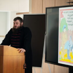 Настоятель единоверческой общины Псковской епархии выступил в краеведческой библиотеке с лекцией «Культура русской веры»