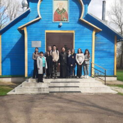В рамках проекта «Духовное возрождение молодёжи через Православие» состоялась Пасхальная встреча благочинного Пыталовского округа со студентами