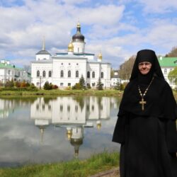 На сайте Синодального отдела по монастырям и монашеству вышла статья о Спасо-Елеазаровском женском монастыре