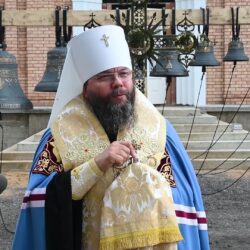 Слово митрополита Псковского и Порховского Матфея на освящении креста и колоколов для храма Успения Пресвятой Богородицы города Великие Луки