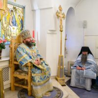Митрополит Матфей совершил Литургию в Савво-Крыпецком монастыре