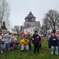 В рамках проекта «Детская площадка» социально-культурного центра «Троицкий» в Псковском кремле прошло очередное занятие