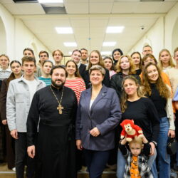 В Молодёжном центре Псковской епархии состоялась встреча с уполномоченным по правам ребёнка в Псковской области