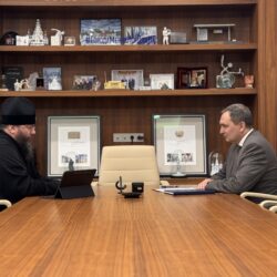 Митрополит Матфей и Алексей Ересько обсудили реализацию программы «Формирование комфортной городской среды»