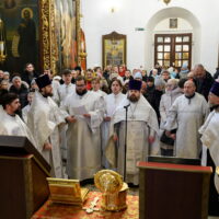 В Свято-Троицком кафедральном соборе состоялся молебен святой мученице Татиане