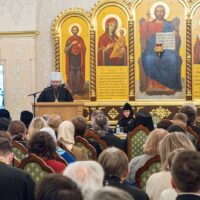 Митрополит Матфей возглавил работу III Форума паломнических служб России