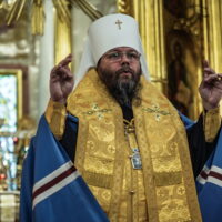 Митрополит Матфей совершил всенощное бдение в Псково-Печерском монастыре