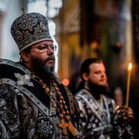 Митрополит Матфей возглавил Царские часы в Свято-Успенском Псково-Печерском монастыре