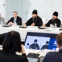 Митрополит Матфей принял участие в экспертной сессии «2160 точек роста: социально-экономическое программирование регионов» в Москве