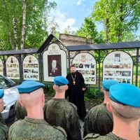 В воинском храме святого Александра Невского прошла экскурсия для военнослужащих срочной службы 76 дивизии ВДВ