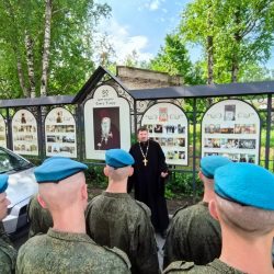 В воинском храме святого Александра Невского прошла экскурсия для военнослужащих срочной службы 76 дивизии ВДВ