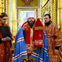 Митрополит Матфей возглавил всенощное бдение в Псково-Печерском монастыре