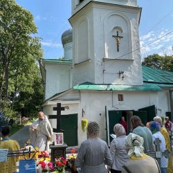Прихожане храма Димитрия Солунского и духовные чада архимандрита Анатолия (Новоземцева) почтили его память в годовщину кончины пастыря