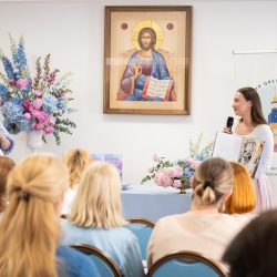 В Москве состоялась презентация книги «Цветочные рецепты» от Студии цветов «Васса»