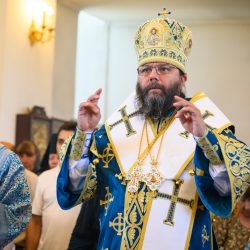 Митрополит Матфей возглавил престольное торжество в Свято-Троицком Творожковском монастыре