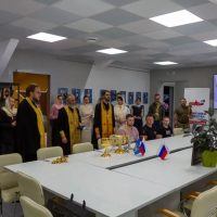 Благочинный храмов города Пскова совершил чин освящения здания фонда «Защитники Отечества»