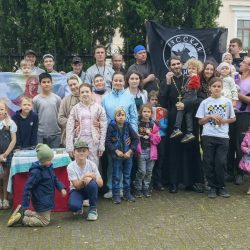 При храме Успения Пресвятой Богородицы (с Полонища) состоялся детский спортивный праздник