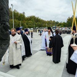 У мемориального комплекса на кладбище «Белый Мох» состоялась заупокойная лития