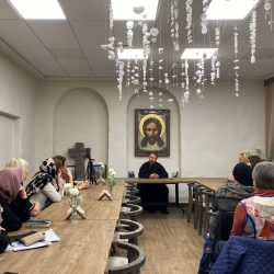 В Надвратном корпусе Псковской епархии прошла очередная встреча из цикла «Духовные беседы»
