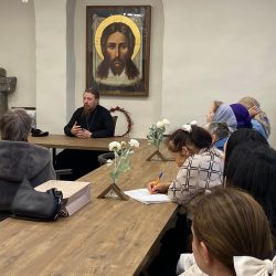 Прошла очередная встреча из цикла открытых лекций о духовной жизни на базе паломнической службы «Вольный странник»