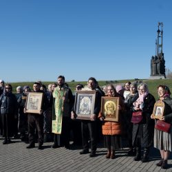 Состоялся традиционный крестный ход вокруг города Пскова